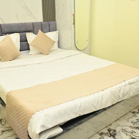 Hotel The Vintage Plaza Baripada Exterior foto